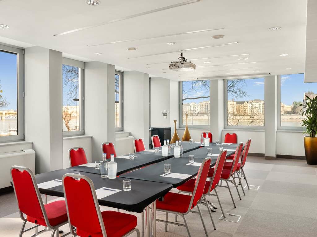 Фото Novotel Budapest Danube