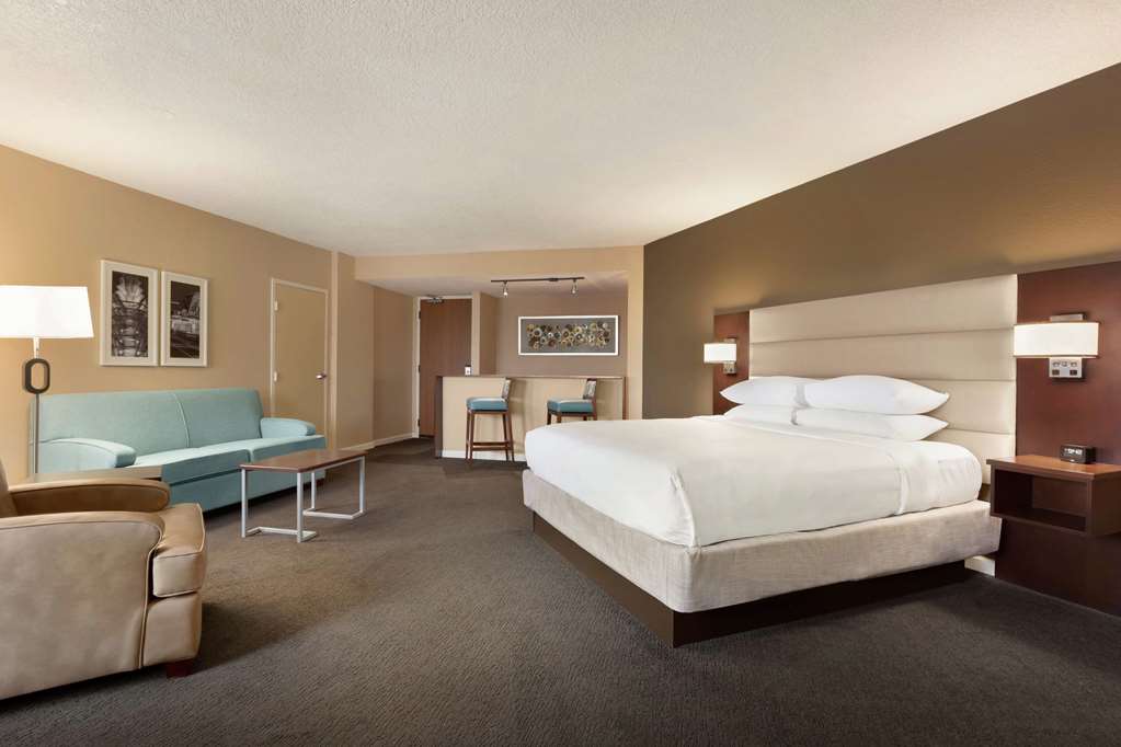 Фото Doubletree by Hilton Orlando Downtown