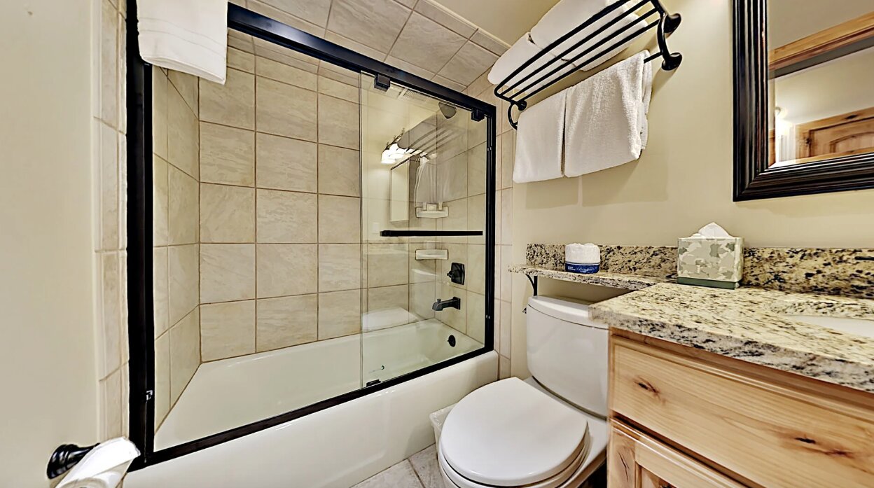 Фото The Timberline Condominiums