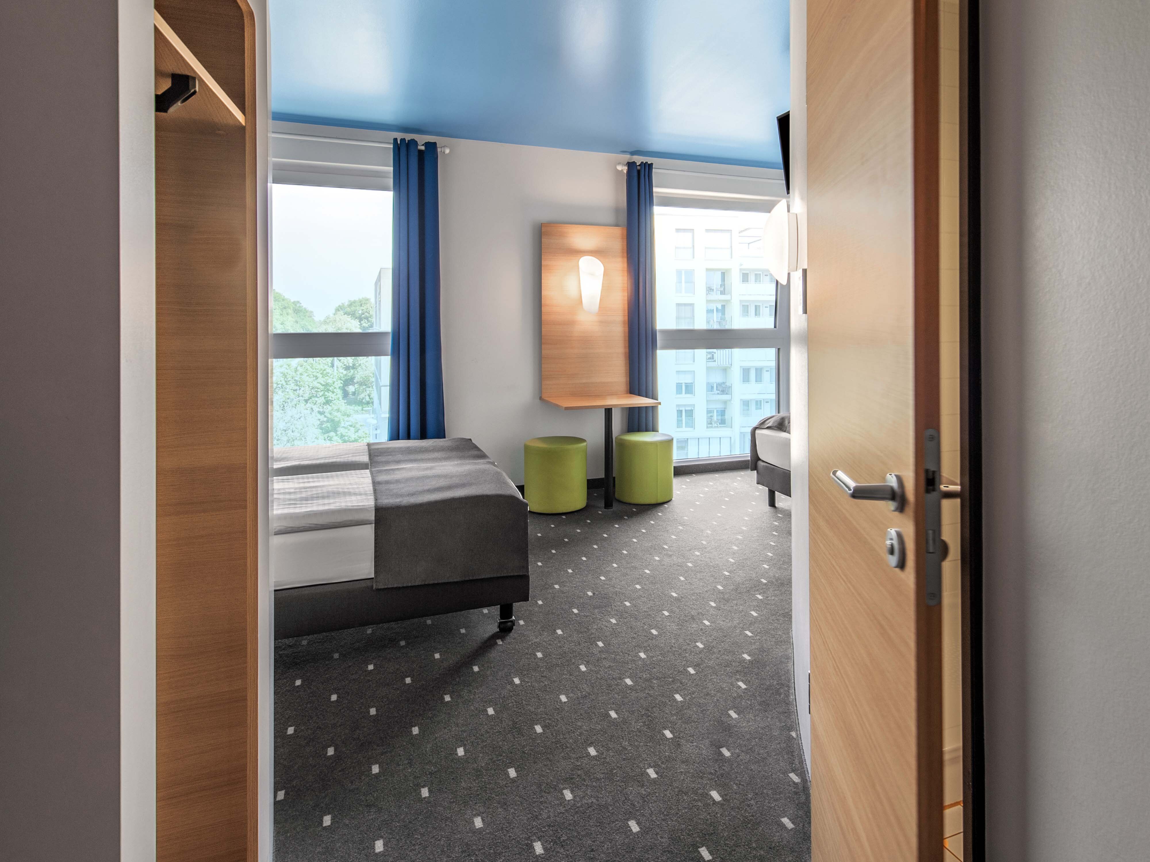 Фото B&b Hotel Neu-Ulm