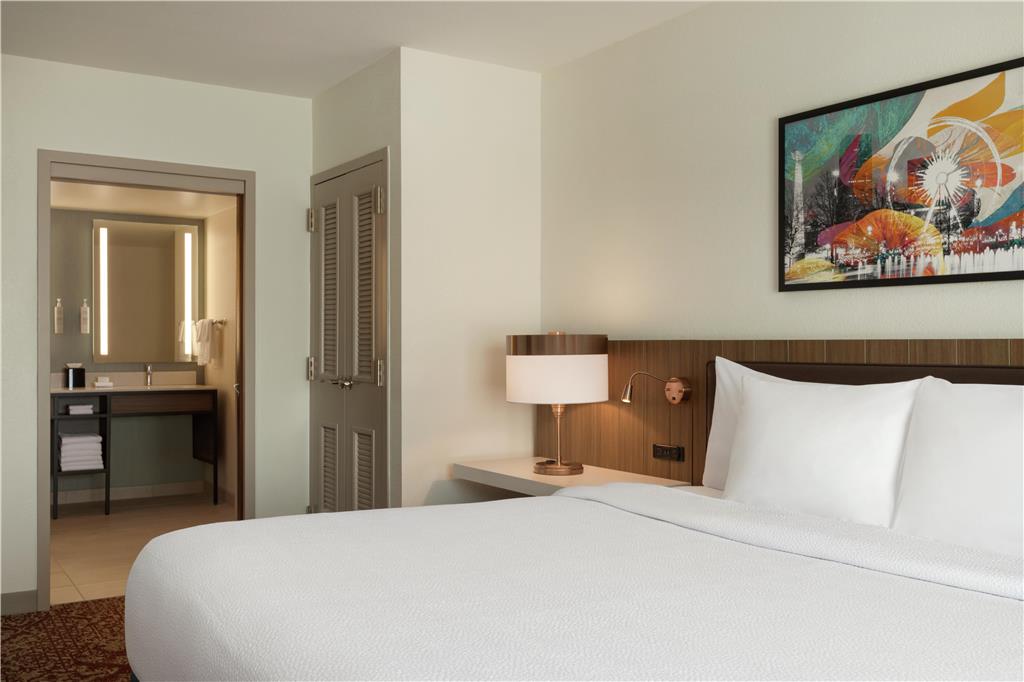 Фото Hilton Garden Inn Atlanta Downtown