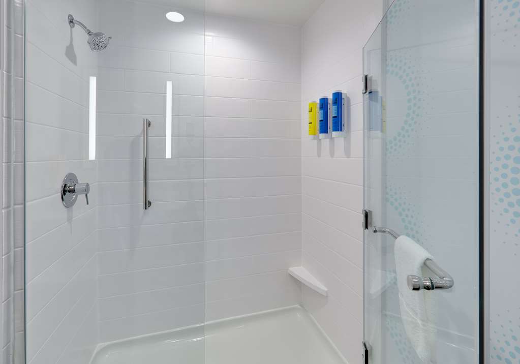 Фото Tru by Hilton Euless Dfw West