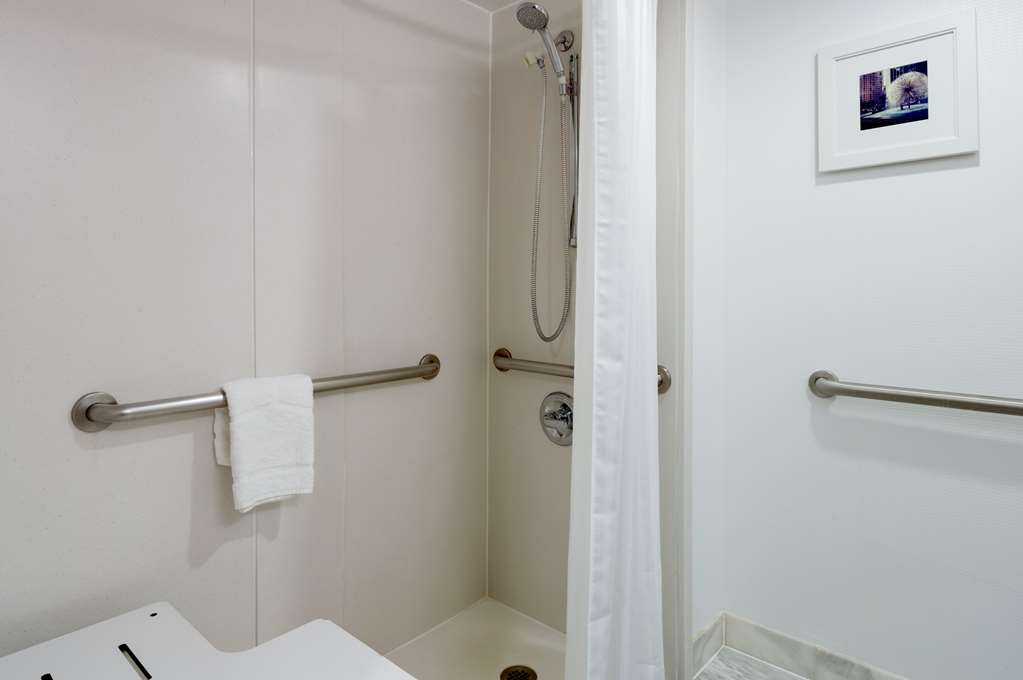 Фото Hampton Inn Manhattan-Chelsea