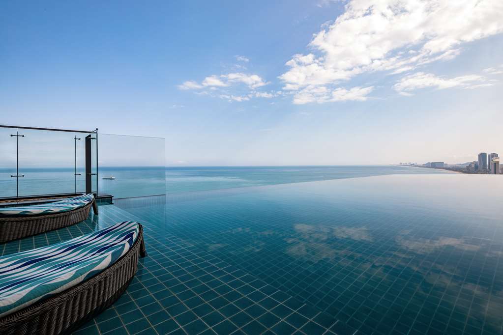 Фото Radisson Hotel Danang