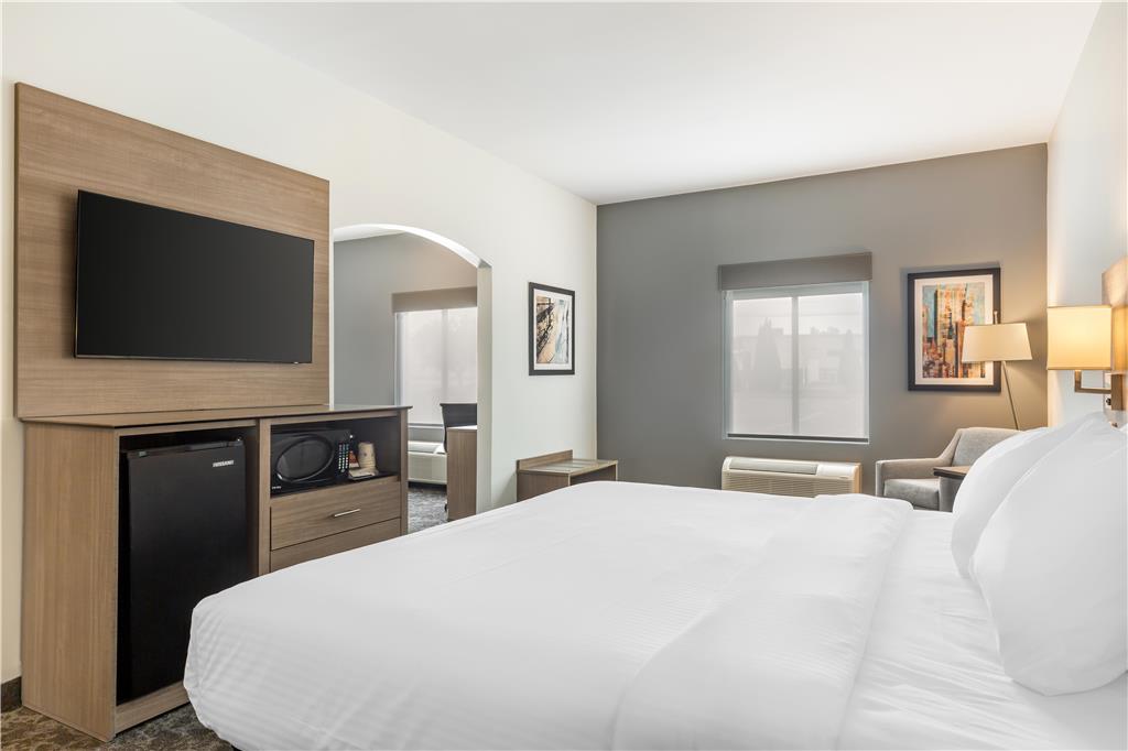 Фото Manchester Inn and Suites