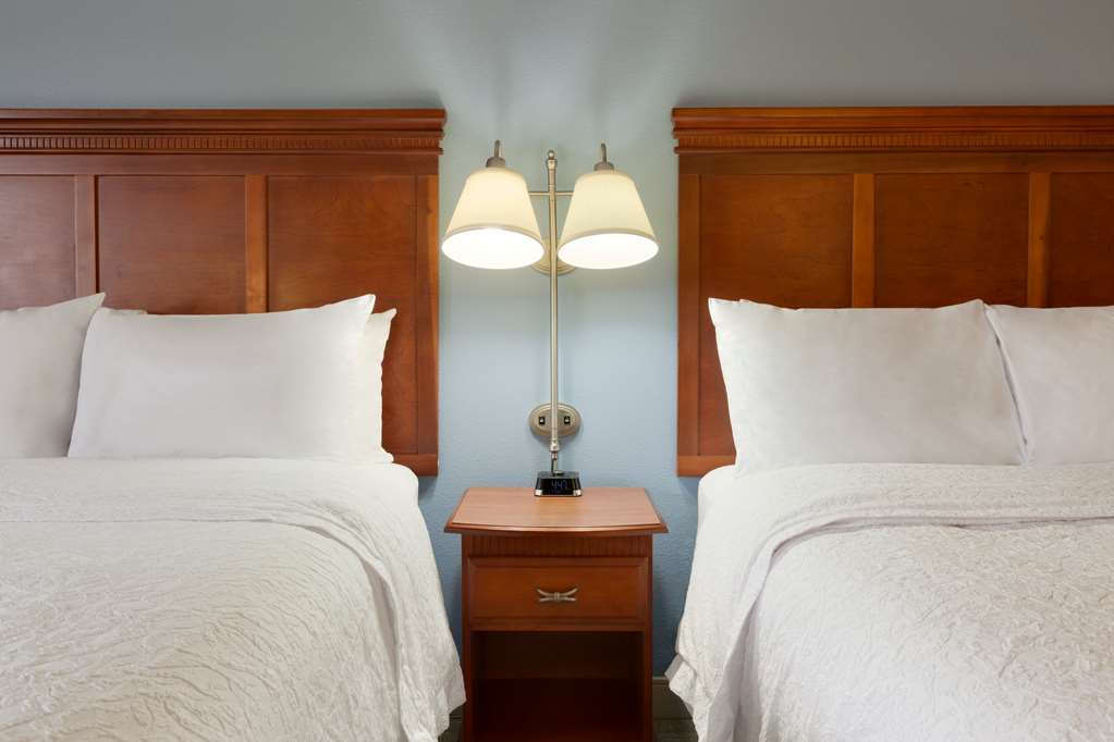 Фото Hampton Inn Miami-Airport West