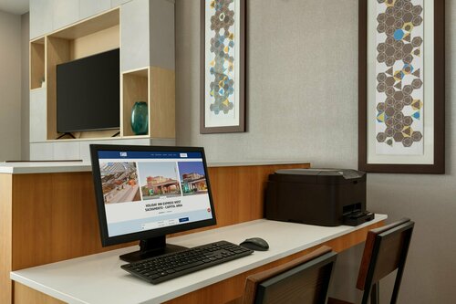 Гостиница Holiday Inn Express West Sacramento, an Ihg Hotel в Вест Сакраменто