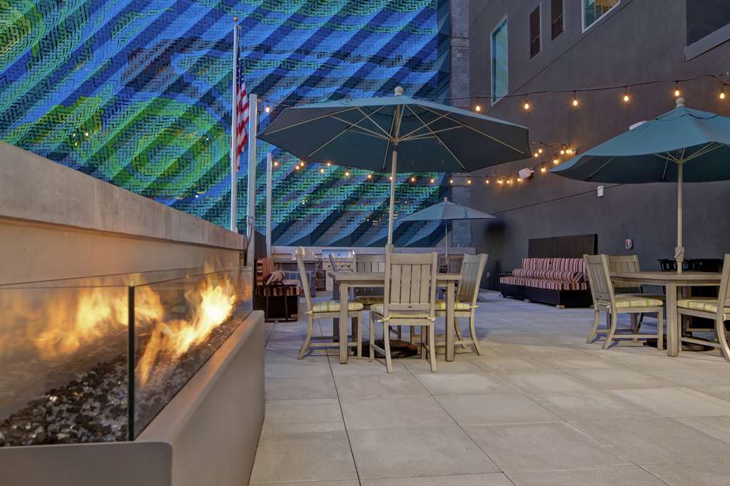 Фото Home2 Suites by Hilton Charlotte Uptown, Nc