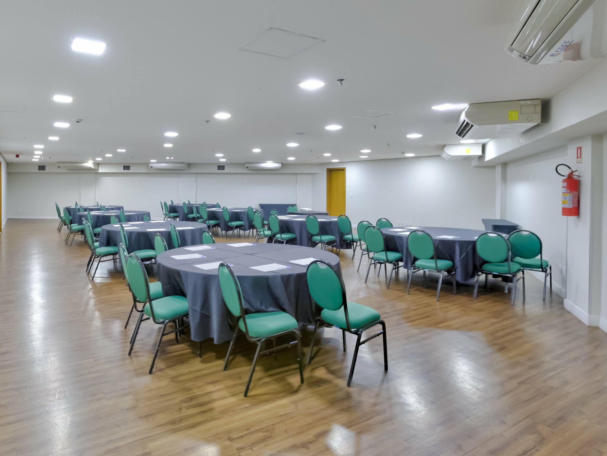 Фото Holiday Inn Goiania, an Ihg Hotel