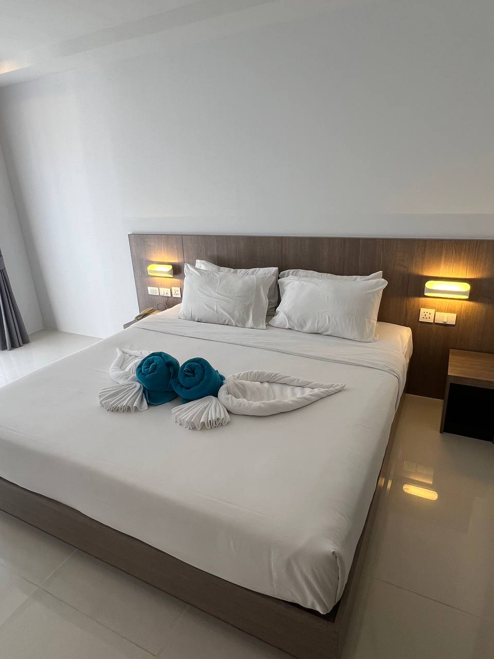 Фото Phoenix Hotel Karon Beach