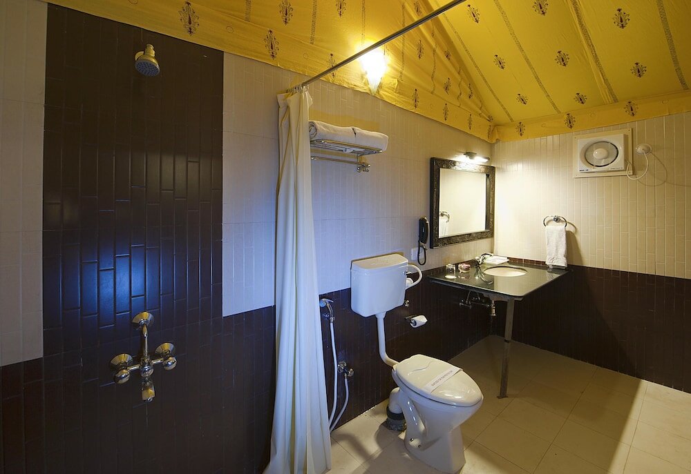 Фото Niralidhani Ethnic Resort