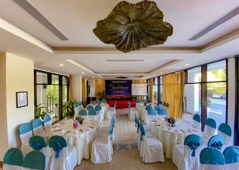 Фото Lasenta Boutique Hotel Hoian