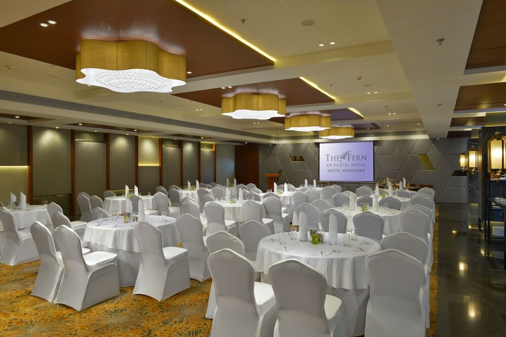 Фото The Fern - An Ecotel Hotel, Vadodara