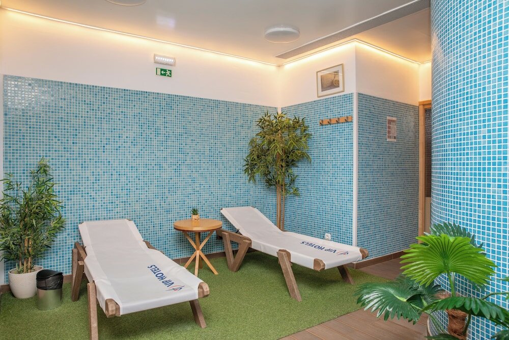 Фото VIP Executive Azores Hotel