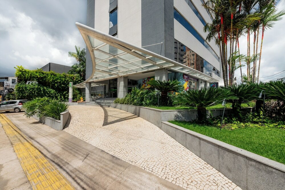 Фото Ibis Styles Belem Hangar