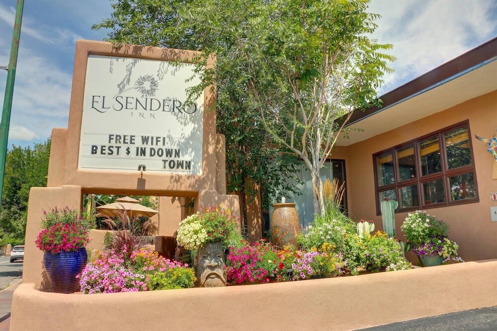 Фото El Sendero Inn, Ascend Hotel Collection
