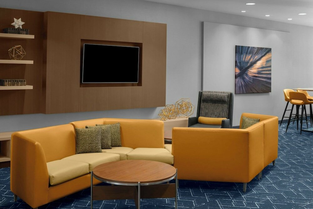 Фото Courtyard by Marriott Orlando South/Grande Lakes Area