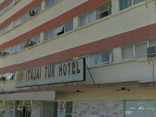 Внешний вид отеля Hotel Itajaí Tur в Итажае, фото 3