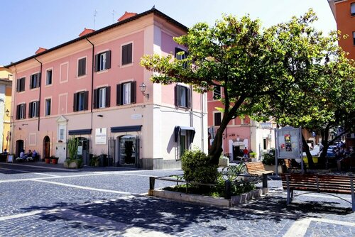 Гостиница Bed and Breakfast Piazza Fratti в Чивитавеккье