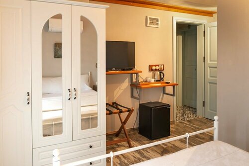 Гостиница Vintage Inn Boutique Hotel в Гёкчеаде