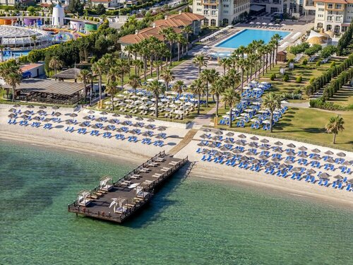 Гостиница Radisson Blu Resort & SPA Cesme в Чешме