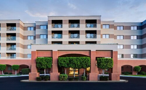 Гостиница Courtyard by Marriott Scottsdale Old Town в Финиксе