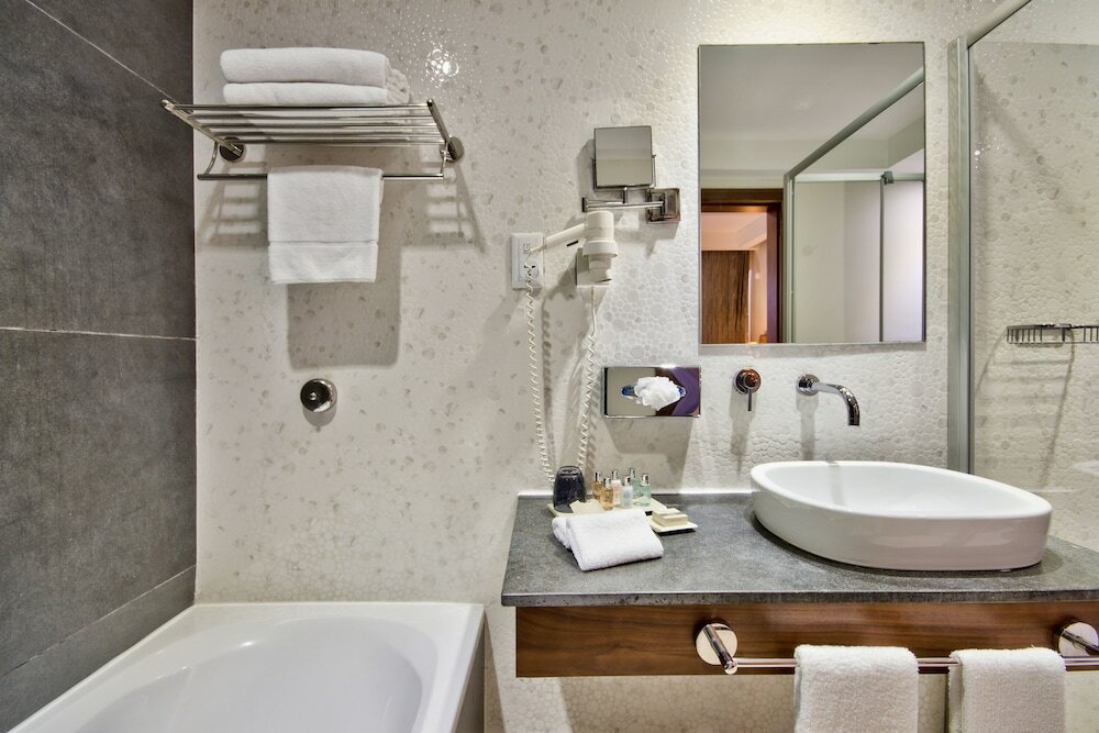 Фото The George, Urban Boutique Hotel