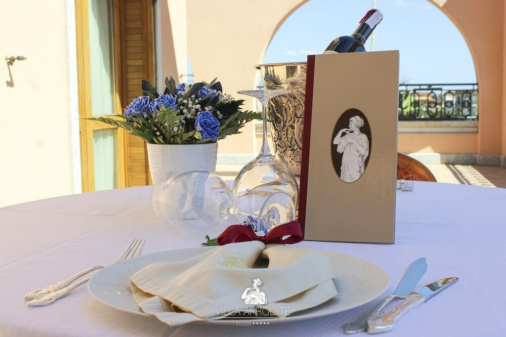 Фото Villa Afrodite Hotel
