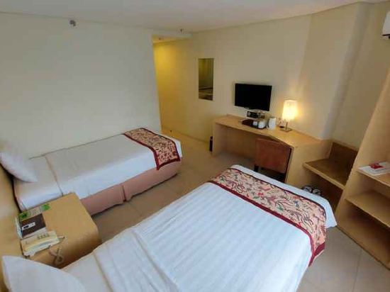 Фото Bekizaar Hotel Surabaya