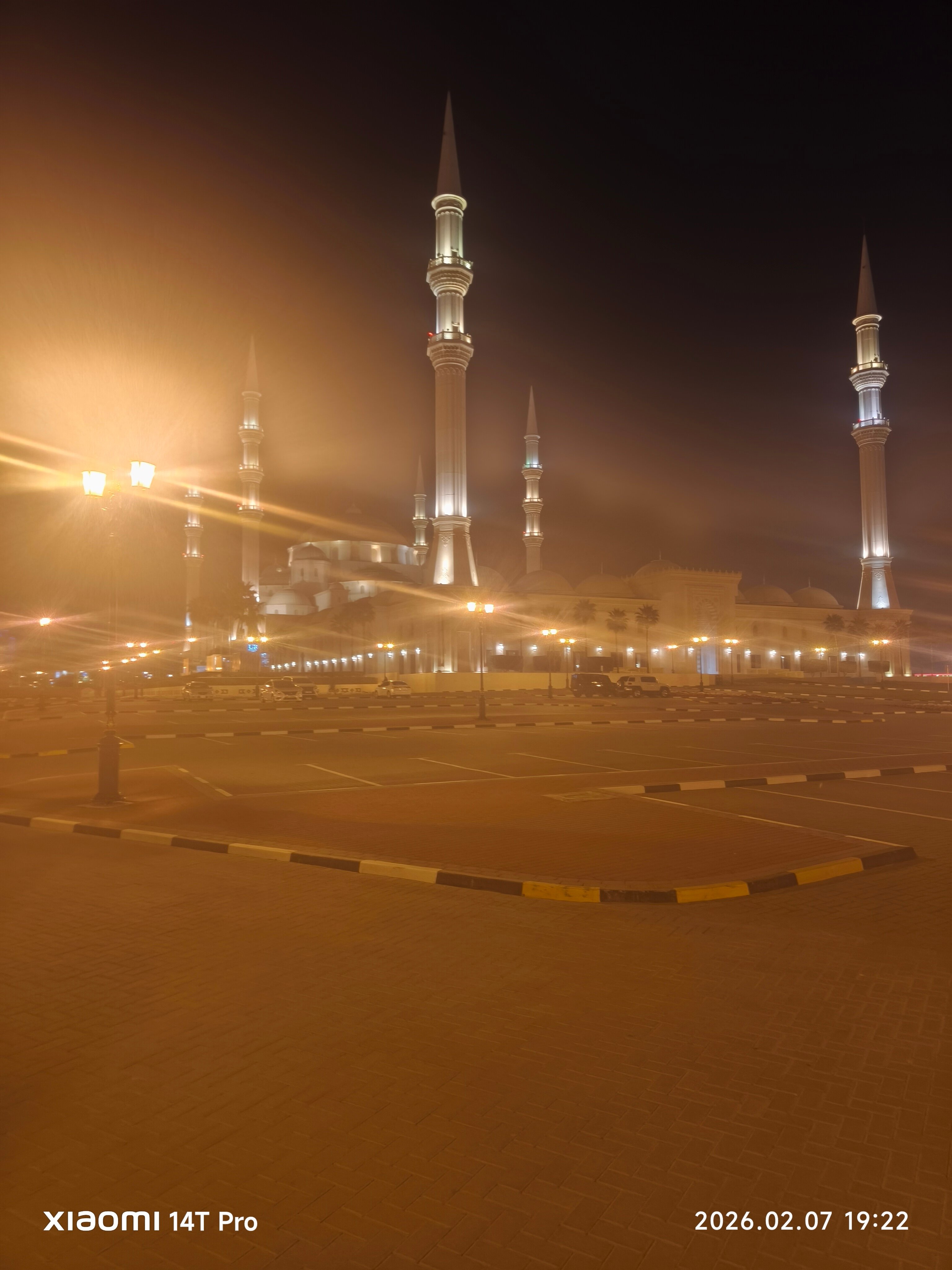 Фото Clifton International Hotel