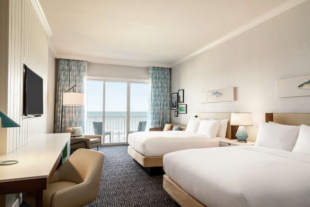 Фото DoubleTree by Hilton Ocean City Oceanfront