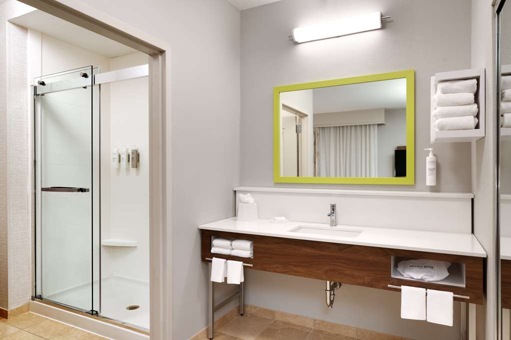 Фото Hampton Inn & Suites Ft. Worth-Burleson