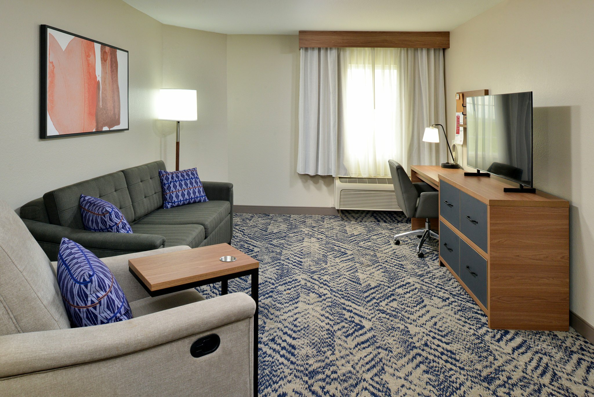 Фото Candlewood Suites Northeast Kansas City, an Ihg Hotel