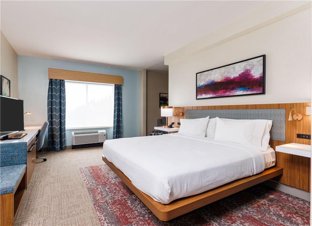 Фото Hilton Garden Inn New York/Staten Island