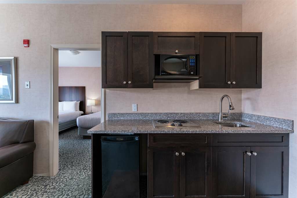 Фото Best Western Cranbrook Hotel