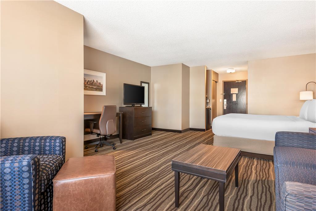 Фото Best Western Plus Calgary Centre Inn