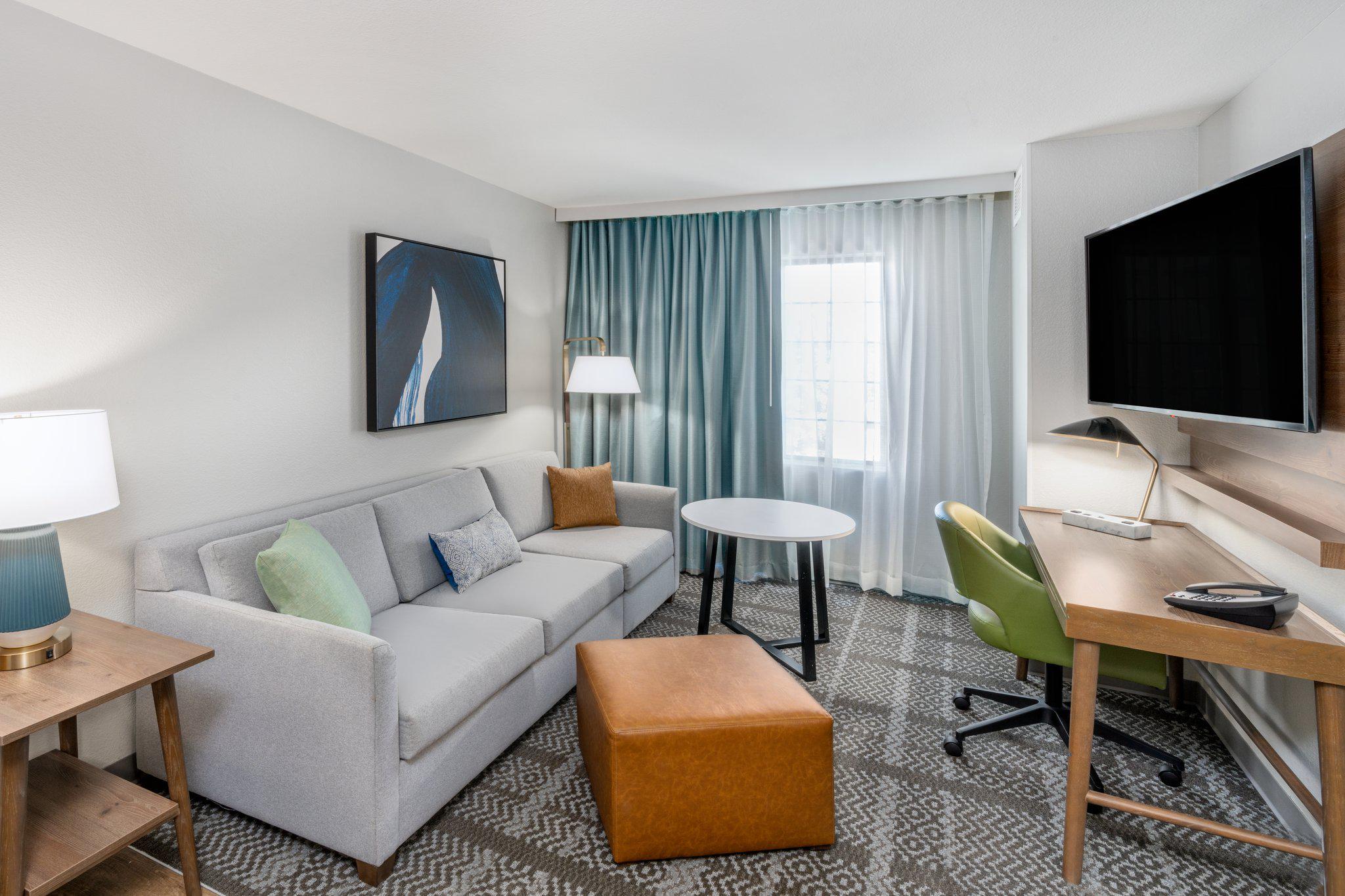 Фото Staybridge Suites Denver - Cherry Creek, an Ihg Hotel