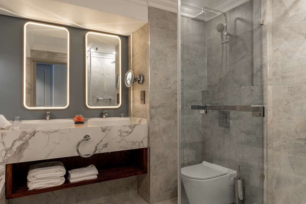 Фото Radisson Collection Hotel, Waterfront Cape Town