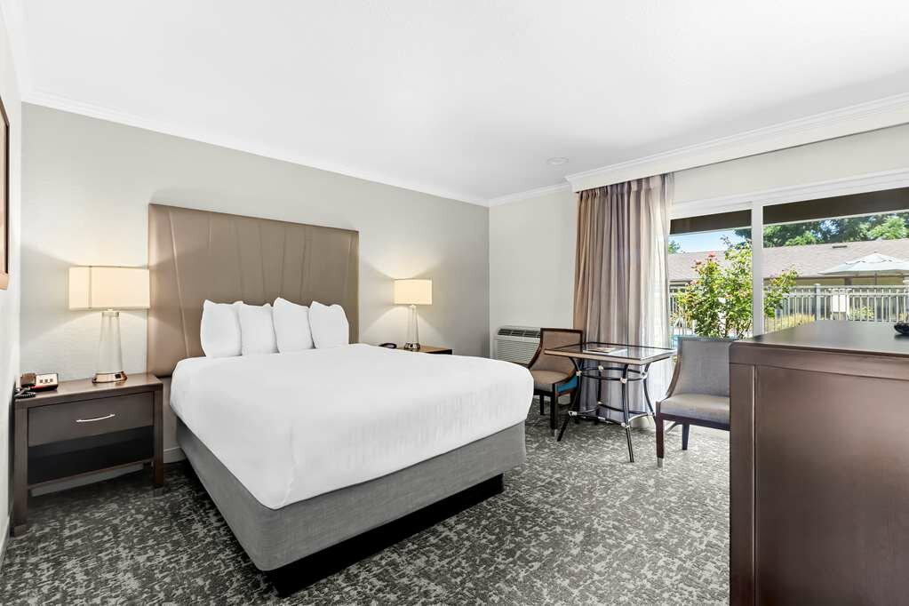Фото Best Western Garden Inn