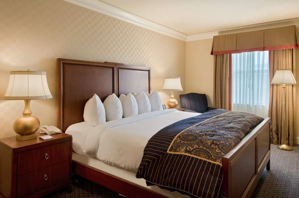 Фото Hilton President Kansas City