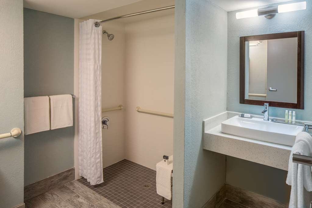 Фото DoubleTree by Hilton Hotel Austin Northwest Arboretum