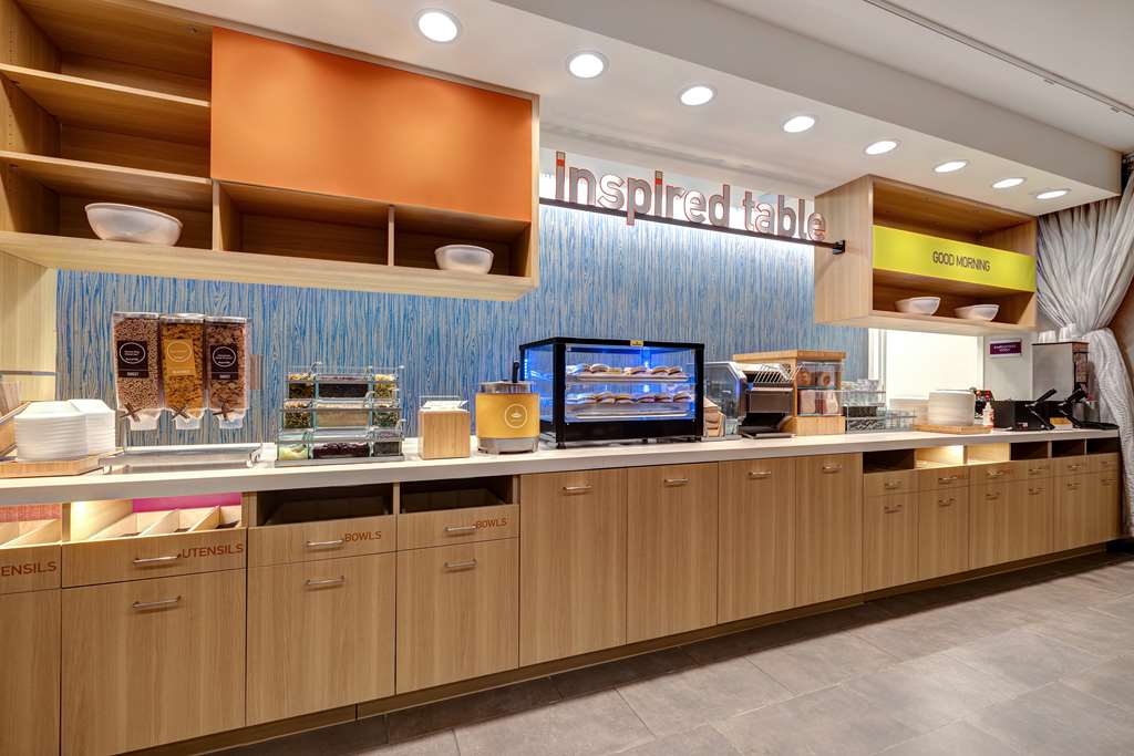 Фото Home2 Suites by Hilton Las Vegas Northwest