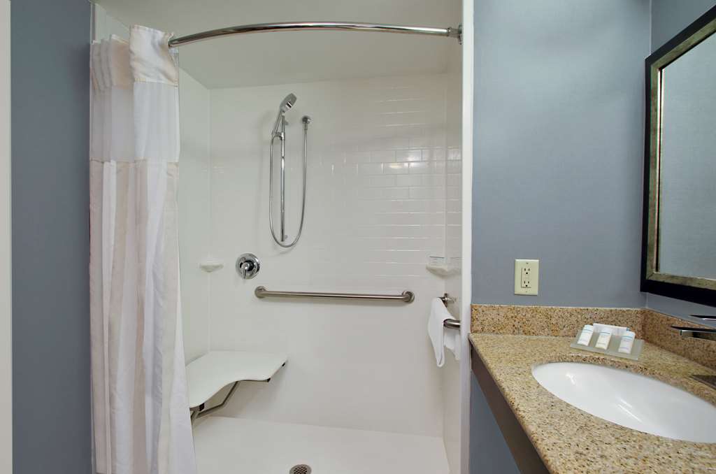 Фото Hilton Garden Inn Austin Nw/Arboretum