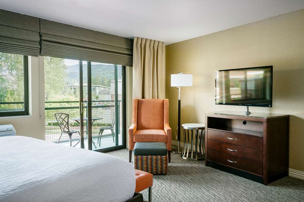 Фото Hilton Garden Inn Seattle/Issaquah
