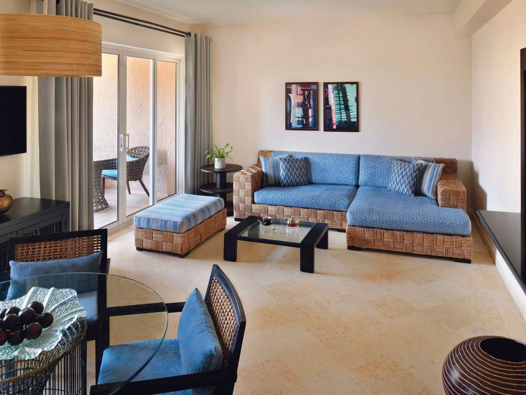 Фото Movenpick Resort & Residence Aqaba