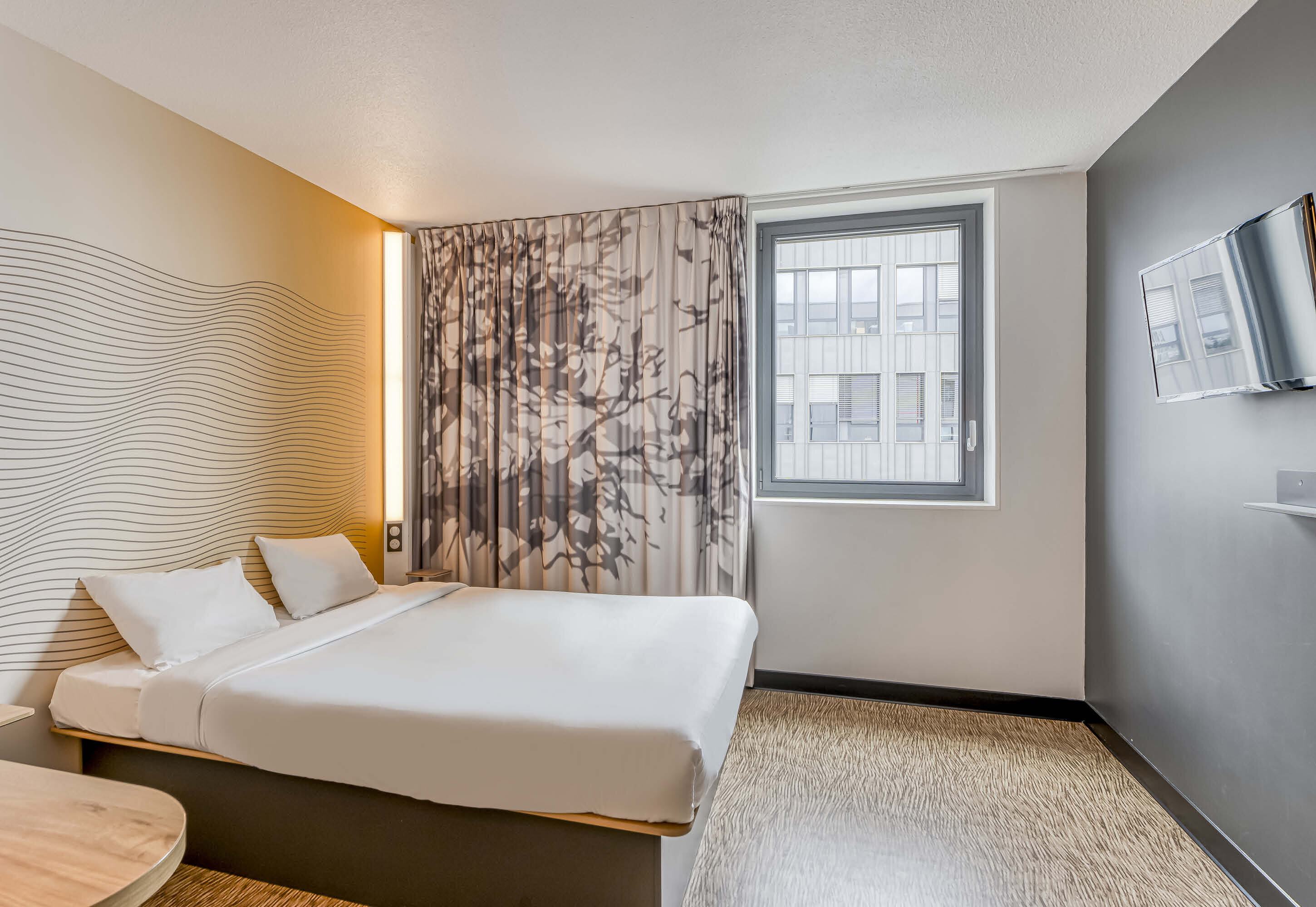 Фото B&B HOTEL Bordeaux Centre Gare Saint-Jean