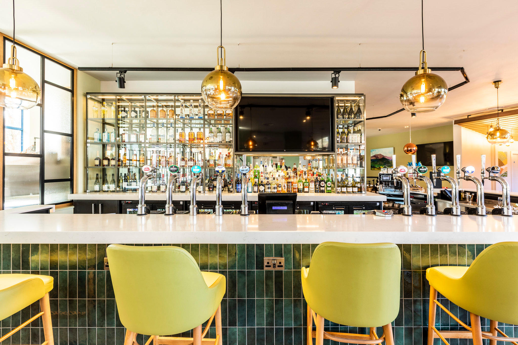 Фото Holiday Inn London - Sutton, an Ihg Hotel