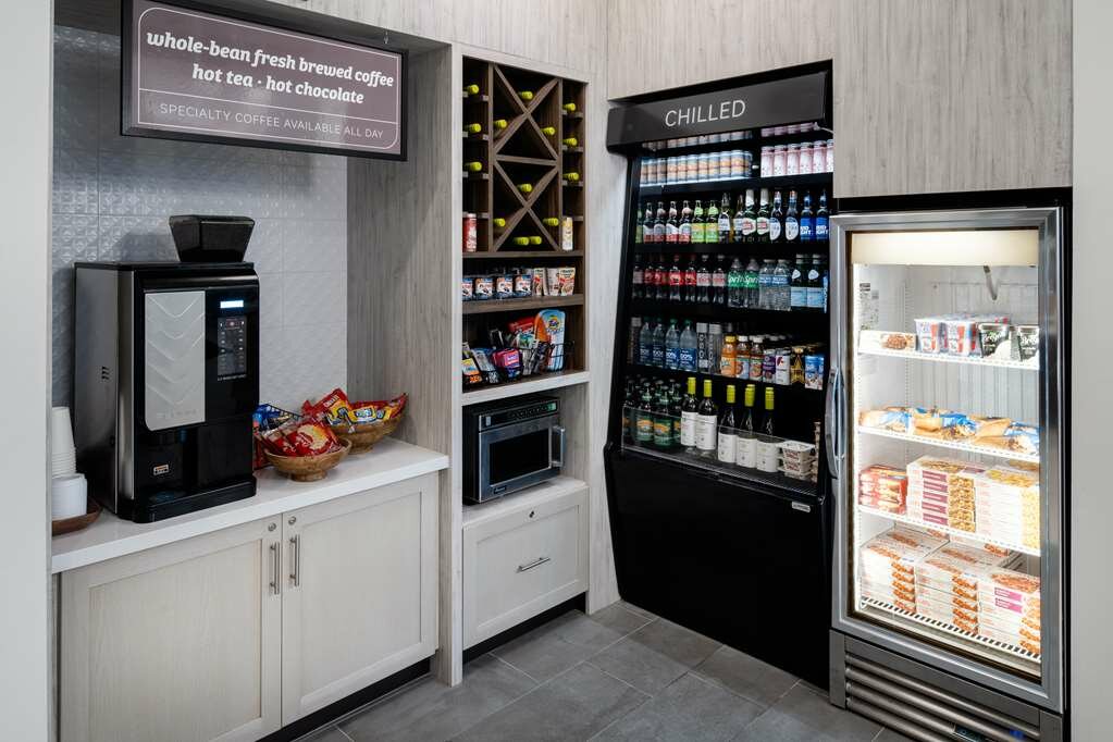 Фото Hilton Garden Inn Folsom