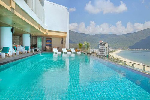 Гостиница Radisson Hotel Danang в Дананге