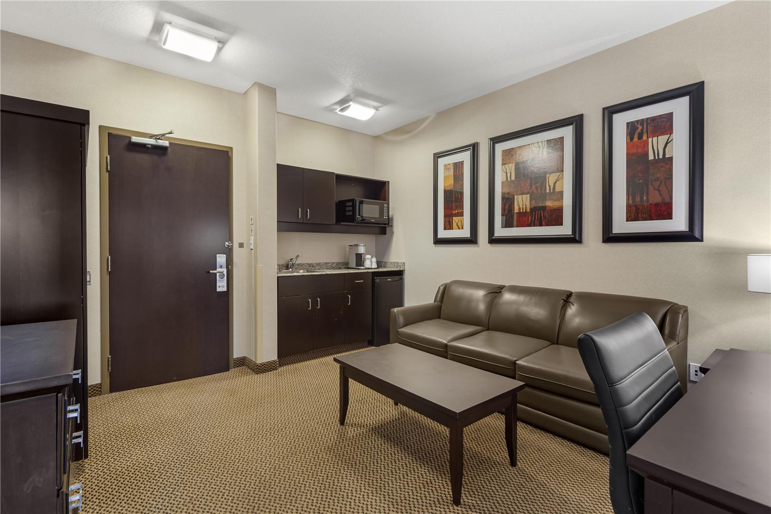 Фото Best Western Plus The Inn At St. Albert